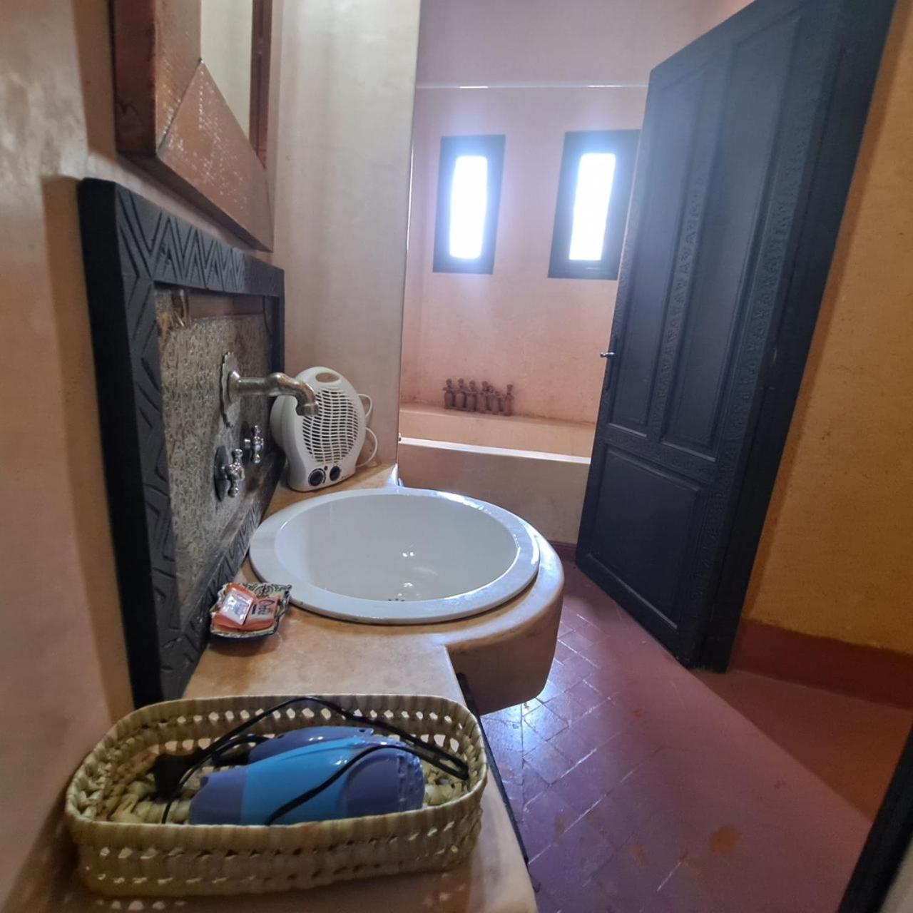 אוריקה Riad Kasbah Omar מראה חיצוני תמונה